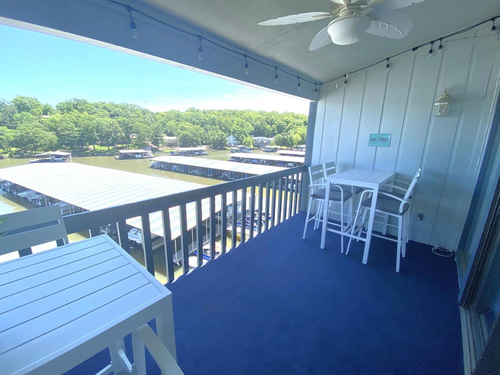 B Lakefront! Remodeled, Boat Slip, Patio Views, Pool, Boat Ramp, Wifi Osage Beach Exterior foto